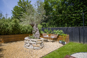 Photo 29- click for photo gallery